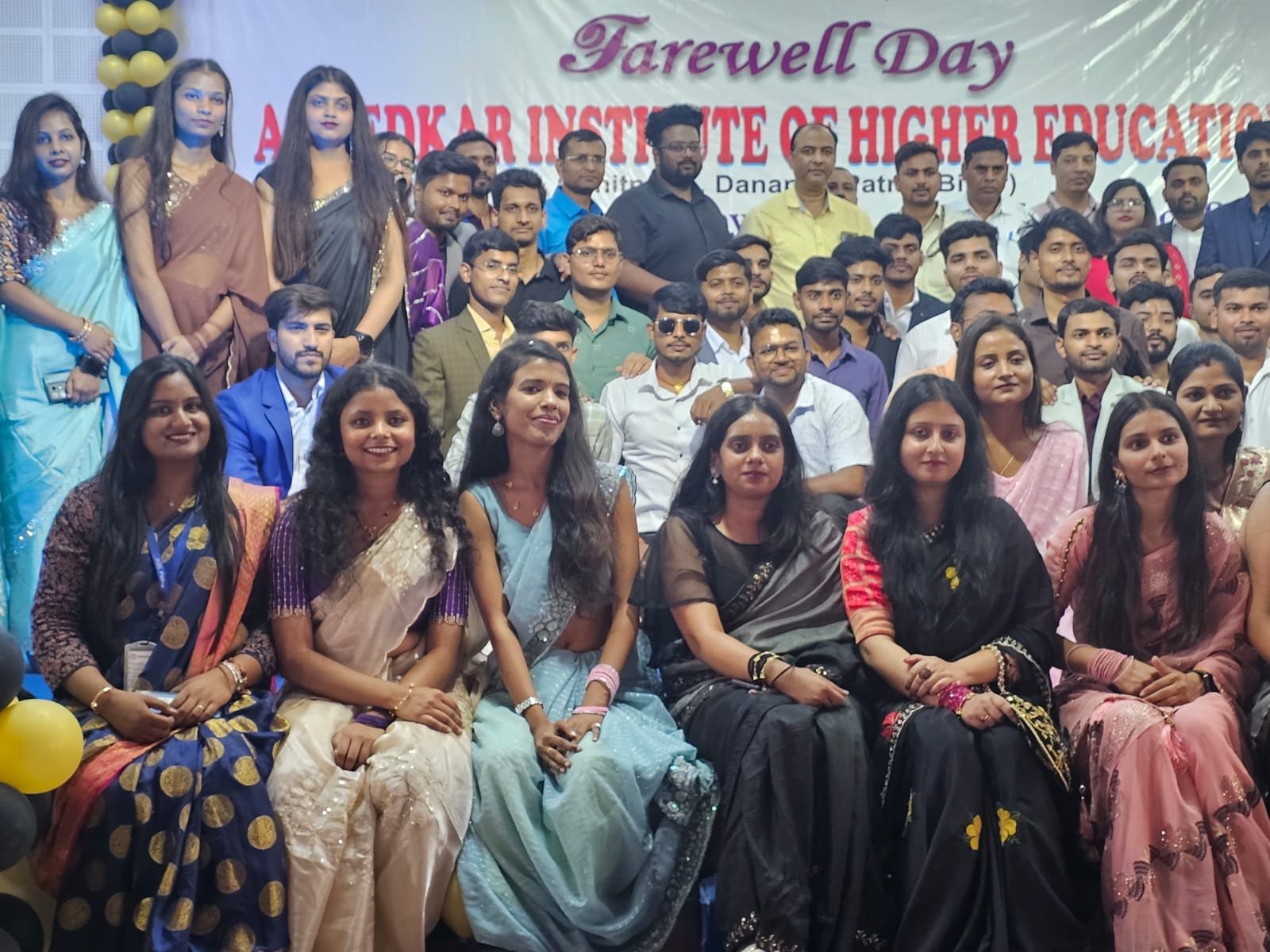 अम्बेदकर इंस्टीट्यूट में फेयरवेल समारोह, छात्र-छात्राओं ने बांधा समां - 1